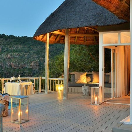 Five star Clifftop Exclusive Safari Hideaway for 2 nights from R 6 420 pps - self drive