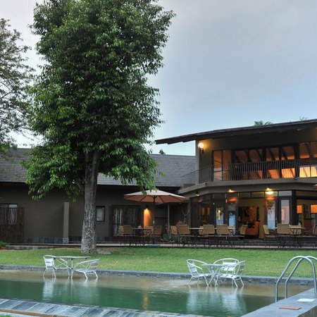 4 Star Mjejane River Lodge, Mpumalanga for 2 nights from R4 500* pps - self drive