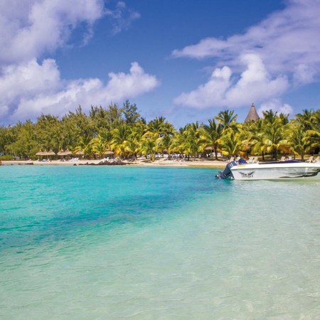 4 Star Superior Shandrani Beachcomber Resort and Spa for 5 nights from R16 110* pps - 01 to 25 June 2021