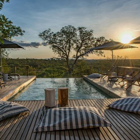 Simbavati Hilltop Lodge for 2 nights from R7 000* pps - self drive