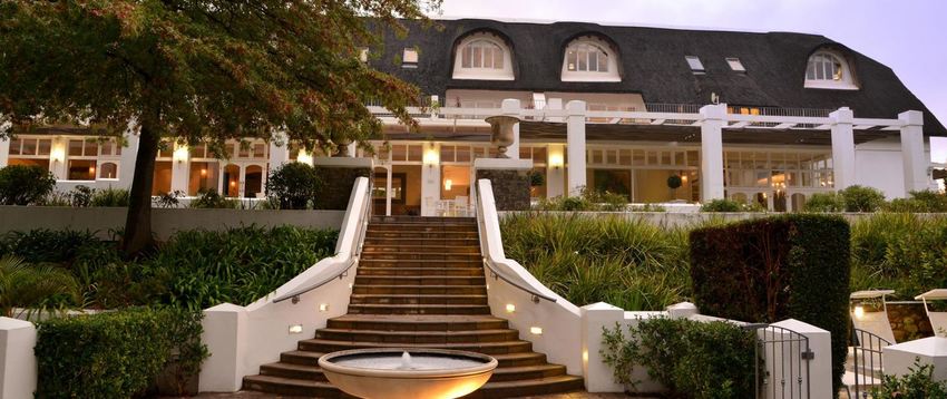 4 Star Le Franschhoek Hotel and Spa for 2 nights from R3 520* pps - self drive