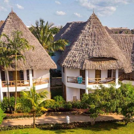 4 Star Sandies Baobab Beach, Zanzibar for 7 nights from R23 730* pps