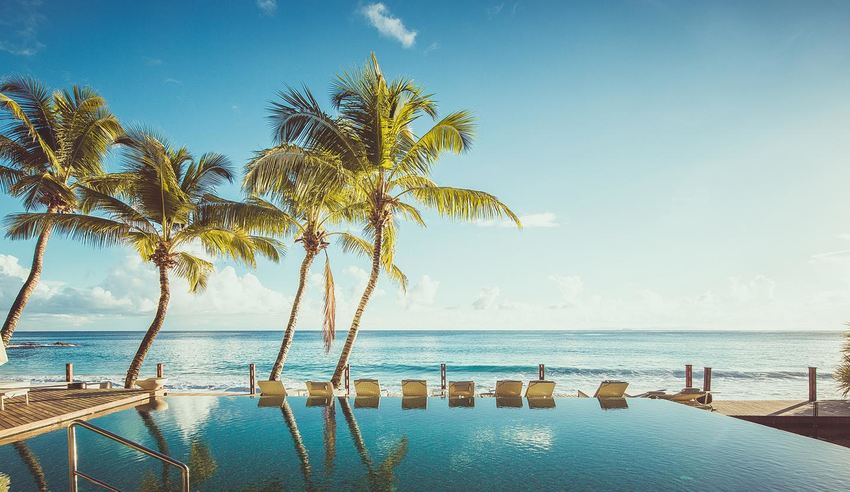 Carana Beach Hotel, 7 nights from R40 005 pps