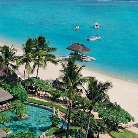 4 Star La Pirogue Resort and Spa, Mauritius for 7 nights from R27 810 pps