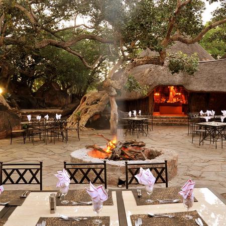 4 Star Mabula Game Lodge for 2 nights from R3 320* pps - self drive