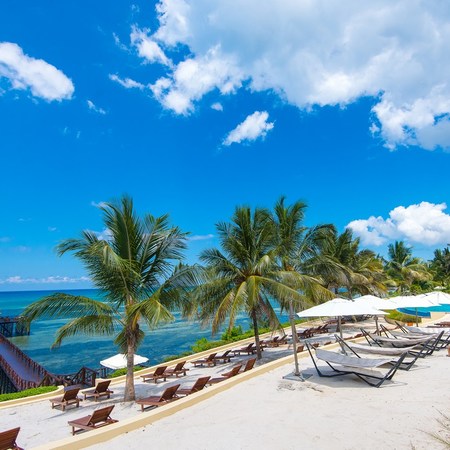 5-Star Sea Cliff Resort and Spa - Zanzibar Package (7 nights)
