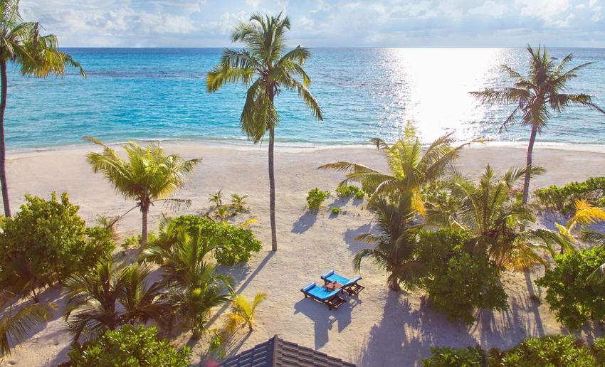 4 Star Innahura Maldives Resort for 7 nights from R26 820* pps