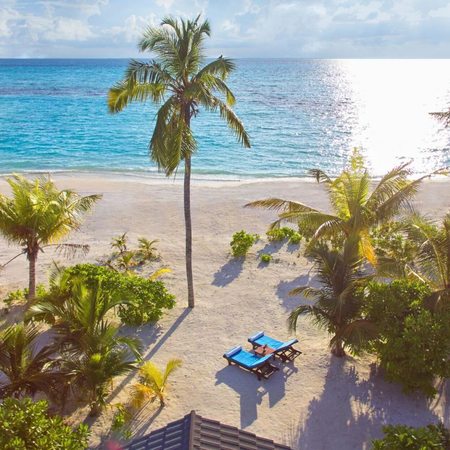 4 Star Innahura Maldives Resort for 7 nights from R26 820* pps