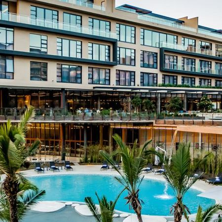 5 Star Houghton Hotel, Spa, Wellness and Golf for 2 nights from R3 180* pps - self drive