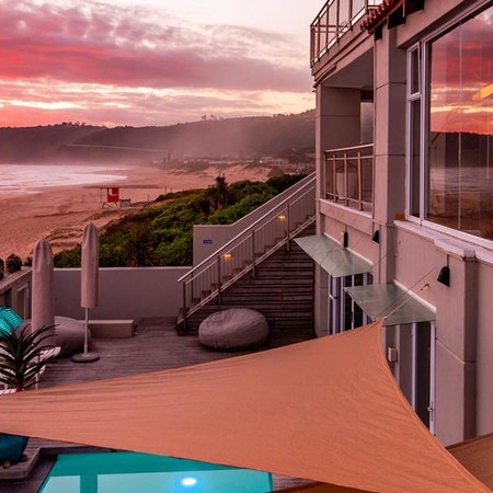 5 Star Beach Villa Wilderness for 2 nights from R1 900* pps - self drive