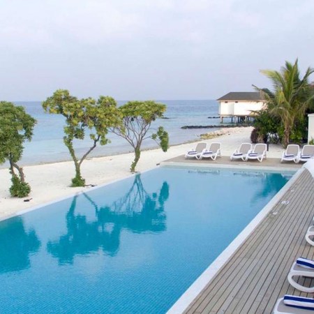 Cinnamon Dhonveli, Maldives for 7 nights from R27 645* pps