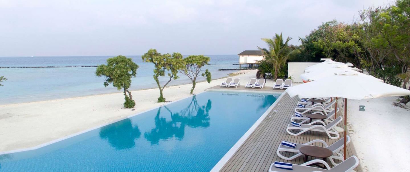 Cinnamon Dhonveli, Maldives for 7 nights from R27 645* pps