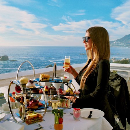 5* The Twelve Apostles – 3 Nights Romantic Getaway