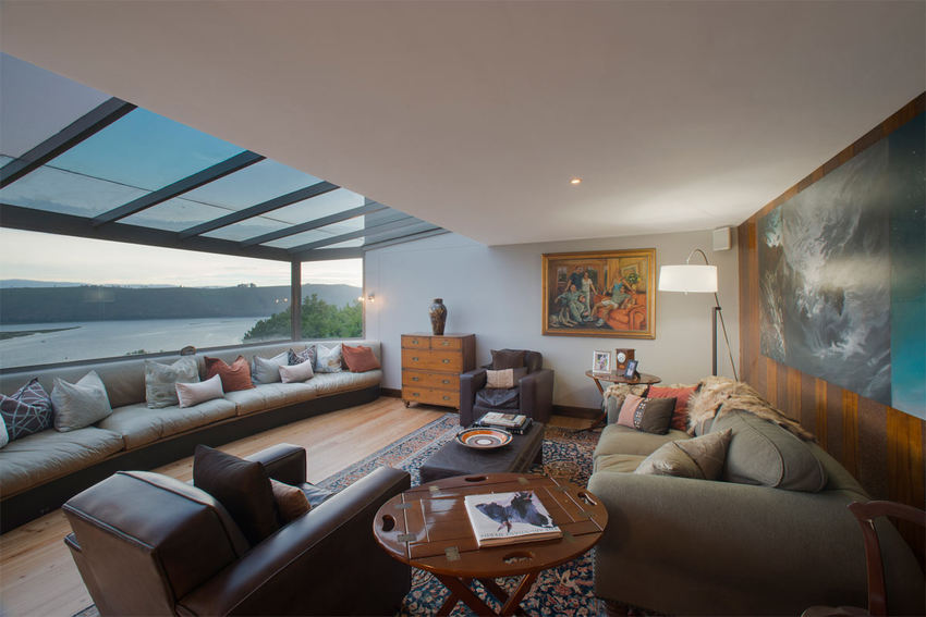 Stunning Self catering for 12 people in Knysna.