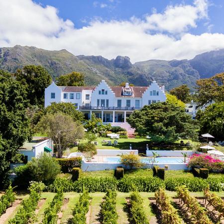 5 * Cellars-Hohenort - Pay for 2 stay for 3 / Pay for 3 stay for 4 / Pay for 5 stay for 7