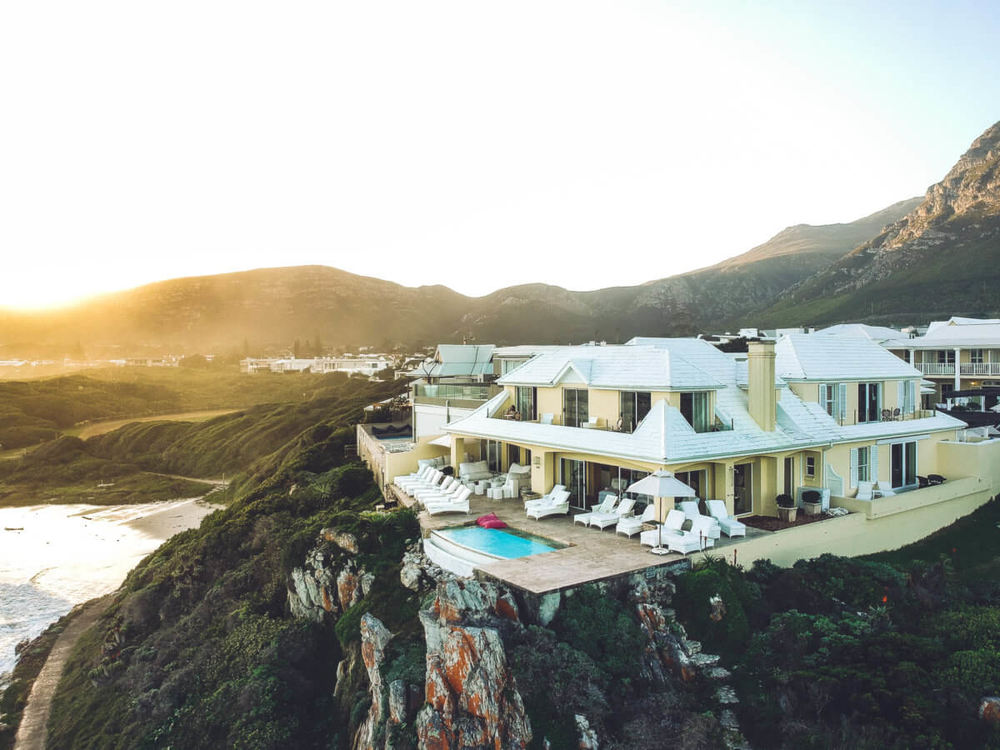 7 Night - 5* Luxury Cape Town Honeymoon - Great SA Resident Special