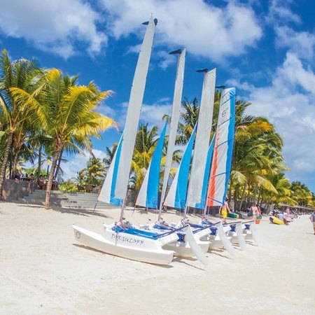 Trou aux Biches Beachcomber Golf Resort and Spa, 5 nights from R33 390 pps