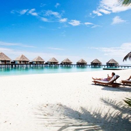 Adaaran Select Meedhupparu, 7 nights from R39 960 pps