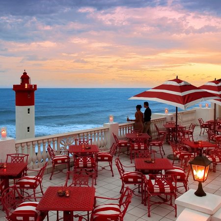 The Oyster Box - A Royal Affair for 3 Nights in the Classic Sea-facing room from R7,090 pps - self drive