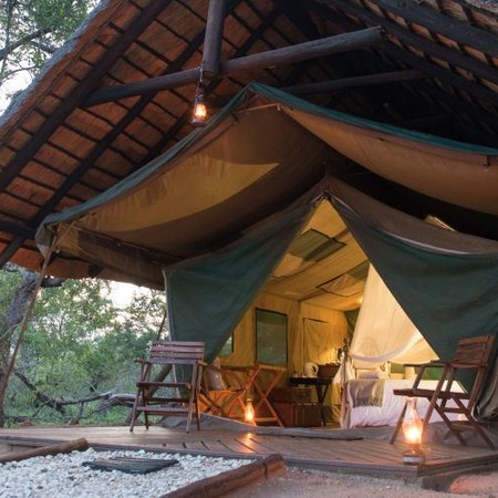 KWAMBILI GAME LODGE - Thornybush Nature Reserve - 2 Night Stay