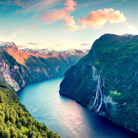 COSMOS - NORWEGIAN FJORDS - Oslo to Oslo