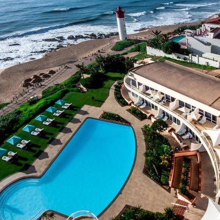 The Beverly Hills Hotel, 2 nights from R4 950 pps