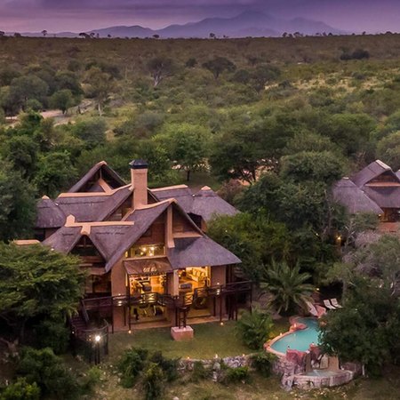 Lukimbi Safari Lodge, 2 nights from R26 100 pps