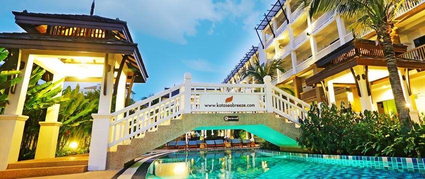Kata Sea Breeze Resort, 7 nights from R24 520 pps