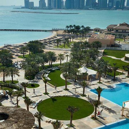 Intercontinental Doha, 5 nights from R24 075 pps