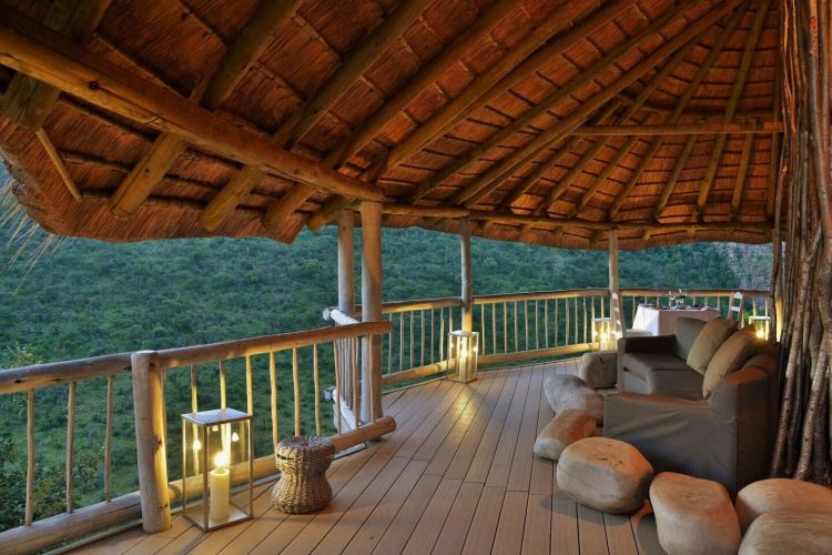 5* Clifftop Exclusive Safari Hideaway Midweek Package (2 nights)