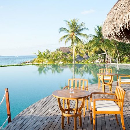 LUX* South Ari Atoll, 5 nights from R49 210 pps