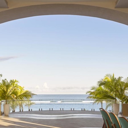 Le Meridien Ile Maurice, 5 nights from R28 085 pps