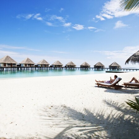 ADAARAN SELECT MEEDHUPPARU - 7 Night Premium All Inclusive holiday on Meedhupparu