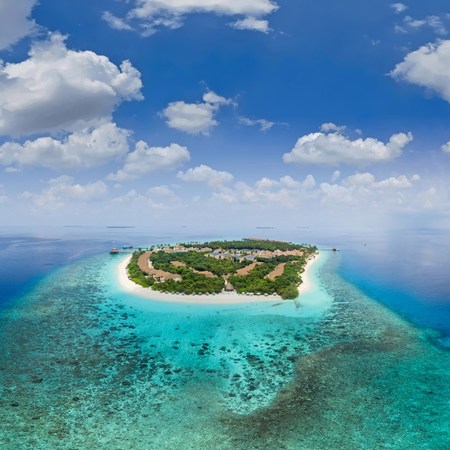 REETHI FARU - 7 Night holiday on Reethi Faru