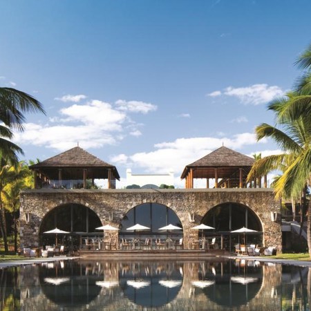 Outrigger Mauritius Beach Resort, 5 nights from R20 915 pps
