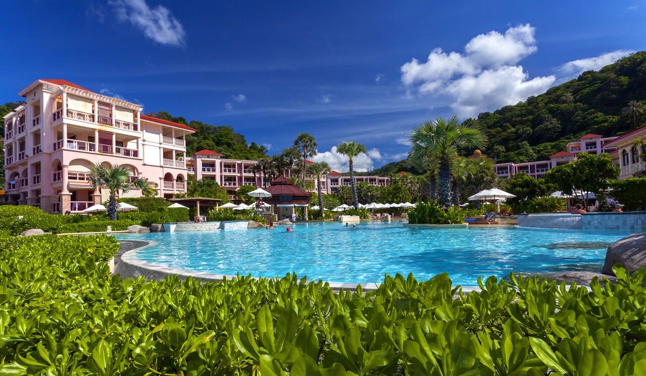 CENTARA GRAND PHUKET - 7 nights at the 5 star Centara Grand Beach Resort Phuket