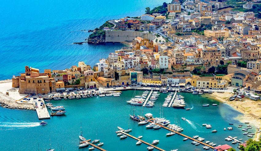 Royal Caribbean - Western Mediterranean, 7 night cruise from R38 880 pps - cruise only