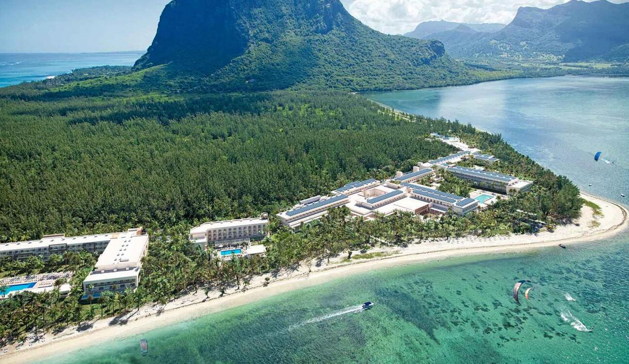 Four star Riu Turquoise Mauritius, 7 nights from R34 120 pps
