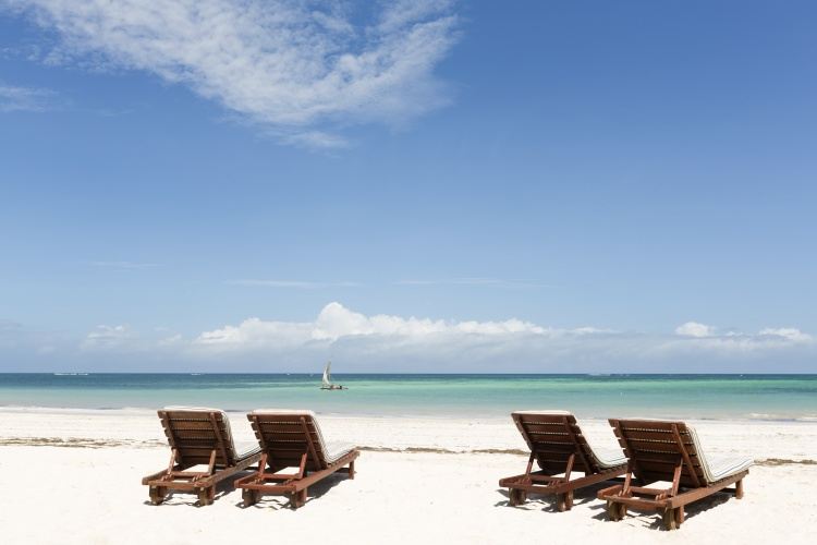 4* Neptune Beach Resort - Mombasa, North Coast  Package (6 Night)