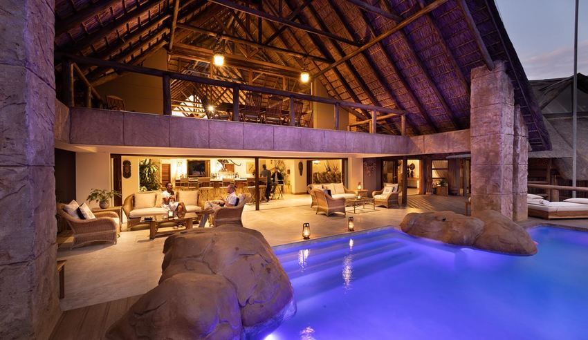 Kingfisher Suites, 2 nights from R8 155 pps - self drive