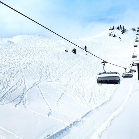 Contiki - Ski Austria, 7 nights from R11 910 pps