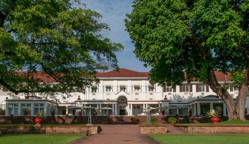 The Victoria Falls Hotel, 3 nights from R19 410 pps