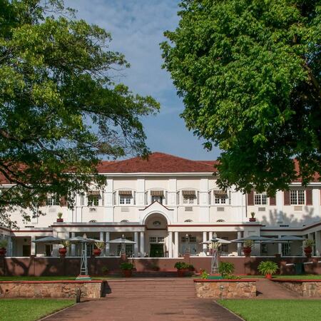 The Victoria Falls Hotel, 3 nights from R19 410 pps