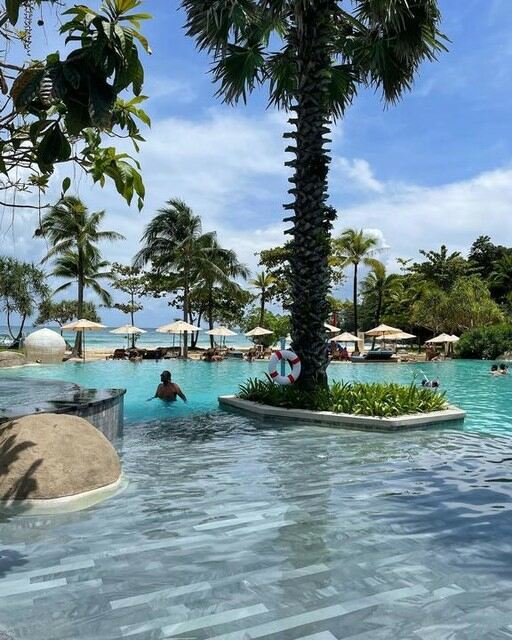 CENTARA KARON RESORT - 7 nights at the 5 star Centara Karon Resort Phuket