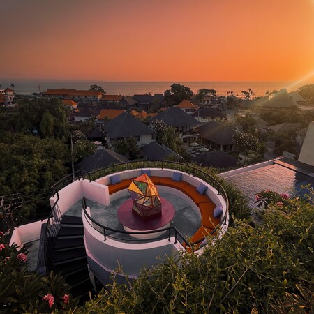 ALOFT BALI SEMINYAK - 5 nights at the Aloft Bali