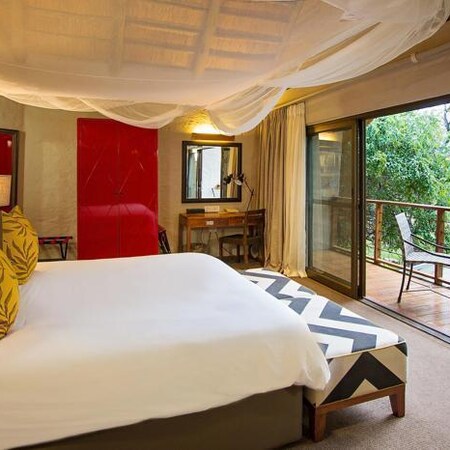 5* Victoria Falls Safari Suites - Package (3 Nights)
