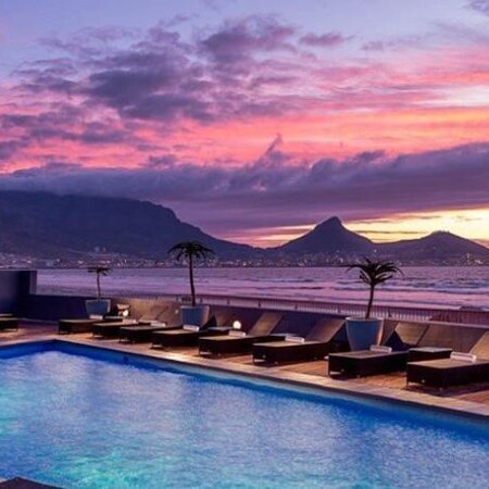 4* Lagoon Beach Hotel - Milnerton, Cape Town Package (2 Nights)