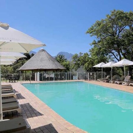 4* Eight Bells Mountain Inn - Between Mossel bay and Oudtshoorn package (2 Nights )