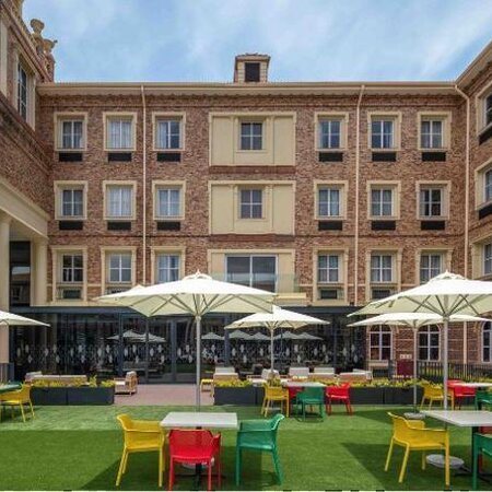 4* Hampton by Hilton Sandton - Johannesburg Package (2 Nights)