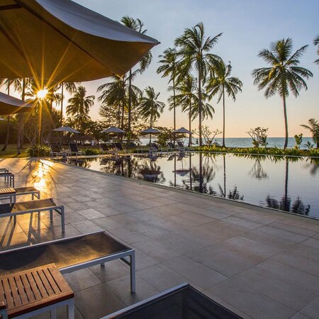 Bangkok and Khao Lak, 6 night combo from R23 960 pps